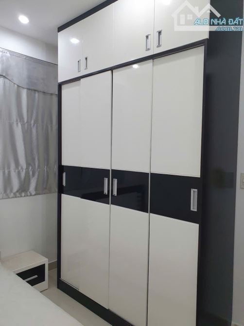 Cho thuê căn hộ cao cấp Riverside Residence - Nguyễn Lương Bằng - Quận 7 - 1