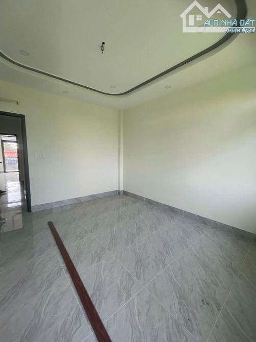 BÁN NHÀ 68M2 - XUÂN THỚI 21 - HÓC MÔN - 3 TẦNG - ĐƯỜNG RỘNG 12M - HƠN 6 TỶ - 1