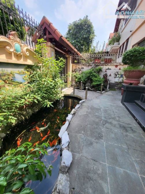 Cho thuê biệt thự Việt Hưng lô góc, sân vườn 200m2, giá 35 triệu. - 2