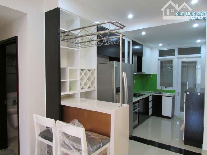 Cho thuê căn hộ cao cấp Riverside Residence - Nguyễn Lương Bằng - Quận 7 - 4