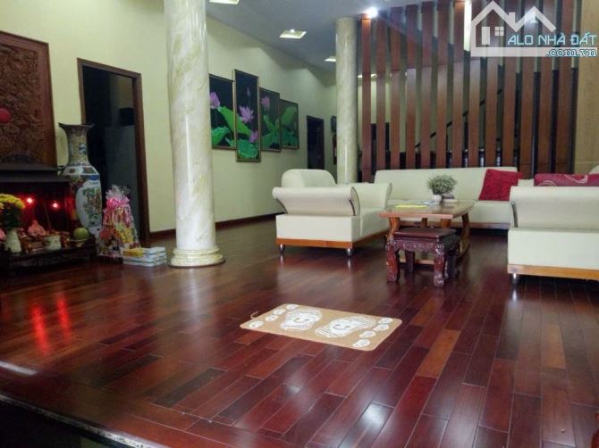 NGỘP BANK - Bán gấp nhà Thạnh Lộc, Quận 12, 282m2, 3 tầng 10PN, 13.2 tỷ - 6