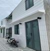 🏘️ Dãy trọ 10 phòng + 2 kiot mới sơn sửa lại gần KCN Tên Lửa, 220m2.