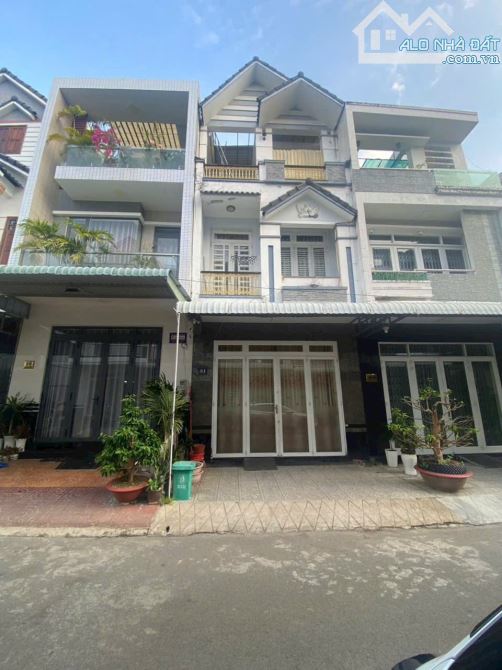 BÁN NHÀ 1 TRỆT 2 LẦU 4,6 tỷ KDC HƯNG PHÚ 1, TP CẦN THƠ