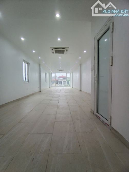 Cho thuê nhà MP Quang Trung, Hà Đông 85m2, 6 tầng, thông sàn, thang máy, giá 40tr - 1