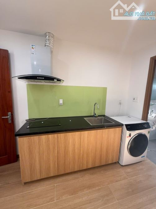 Toà căn hộ 7 tầng có hồ bới | khu víp Nam Việt Á | 100 M2 , 14 Căn | Giá 210 triệu - 2