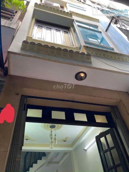 Cho thuê NR 3PN, 3WC tại Võ Văn Kiệt, 12 triệu, 128m2, Q5, HCM hàng hot vào ở ngay