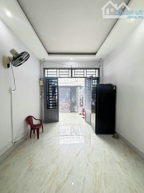 Nhà Cấp 4 (46m²)Hóc Môn, Đông Thạnh- Ngã 3 Đông Quang, chỉ 2.8 tỷ - 4
