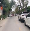 Nhà 3 tầng mặt đường Phùng chí kiên