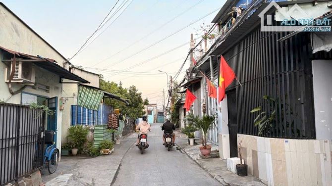 NHÀ 2 TẦNG 42M2 NGAY NGÃ 4 AN SƯƠNG – BÀ ĐIỂM - HÓC MÔN – GIÁ CHỈ 3,25 TỶ