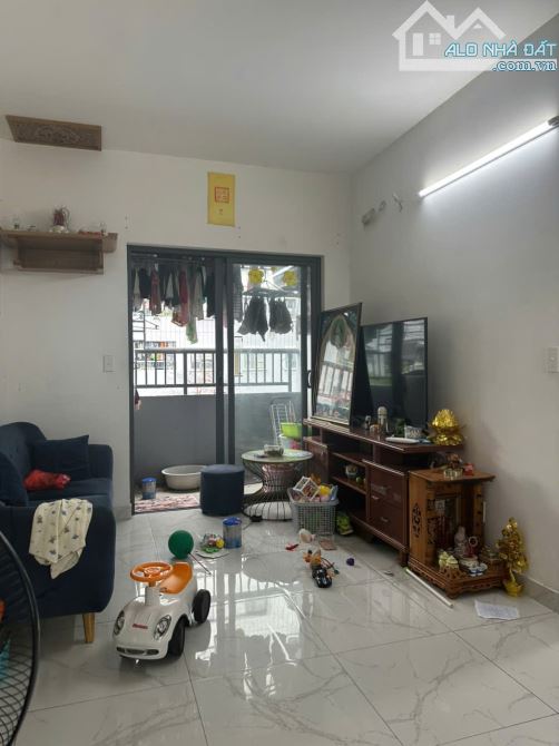 Bán gấp căn hộ 2PN 2WC tầng thấp Fresca Riverside Bình Chiểu. Giá 2,895 tỷ hỗ trợ vay