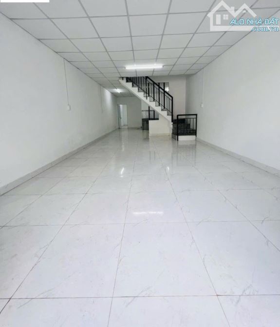 Bán nhà đường số 11, Phường Trường Thọ, Thủ Đức, TP HCM. DT 97m2, 2 Tầng, 4PN. Giá 5.9 - 1