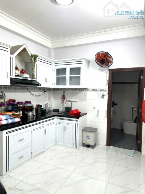NHỈNH 6 TỶ NHÀ MỚI KENG, HXH, 3 TẦNG, NGUYỄN CẢNH CHÂN - TT QUẬN 1 - 2