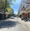 bán nhanh trong tuần nhà MT Hoa Lan, Phú Nhuận. Giá chốt 7tỷ860/4mx16m. Sổ sẵn
