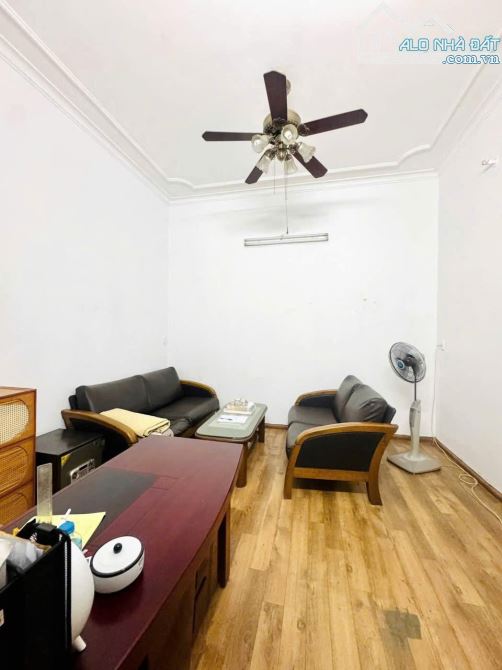 BÁN NHÀ MẶT PHỐ HOÀNG NGÂN, 74M2, VỈA HÈ RỘNG, KINH DOANH SẦM UẤT, 3X TỶ. - 1