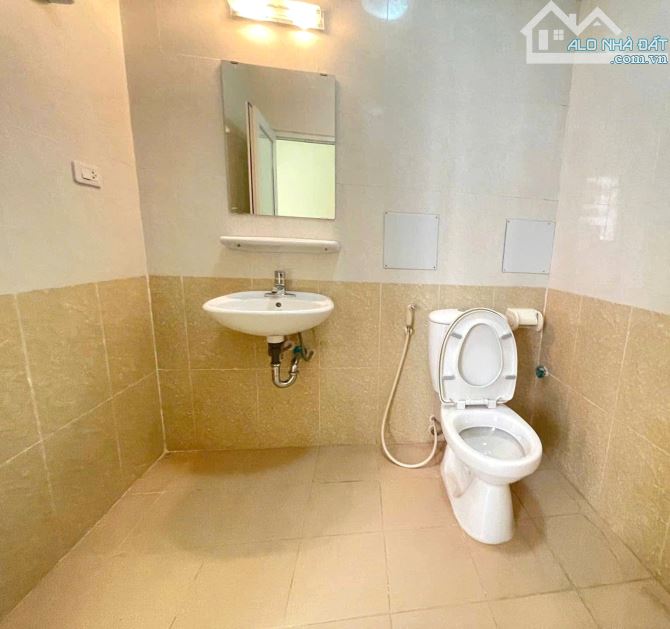 Bán căn hộ 2 ngủ tại A2 KIM GIANG. CĂN GÓC, thoáng sáng. Tầng đẹp. Nhà nguyên bản - 4