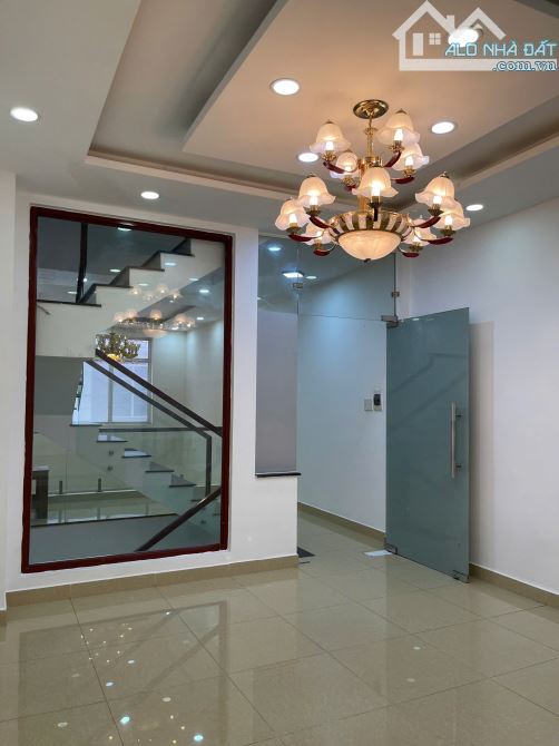 🔥 CHO THUÊ NHÀ HẺM XE TẢI – QUỐC LỘ 13 GẦN VẠN PHÚC – GIÁ TỐT THÁNG 5 - 5