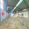 90tr CHO THUÊ NHÀ XƯỞNG NGOÀI KCN ĐỨC HÒA  DT XÂY dựng 1200m2.