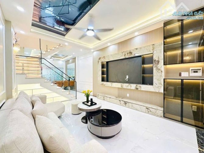 Bán nhà 4 tầng sân cổng An Đà, Gia Viên, Hải Phòng