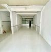 Cho thuê nhà 240 m2 mặt tiền Phạm Ngũ Lão có sân rộng 14 triệu