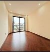Cho thuê nhà ở Lai Xá 50m2, 5 tầng, thang máy, oto đỗ tránh.
