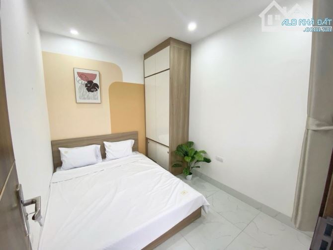 CCMN CÁCH PHỐ 30M - Ô TÔ VF3 VÀO NHÀ - MT RỘNG GẦN 6,6M - 22PKK - DOANH THU 130TR/THÁNG - 3