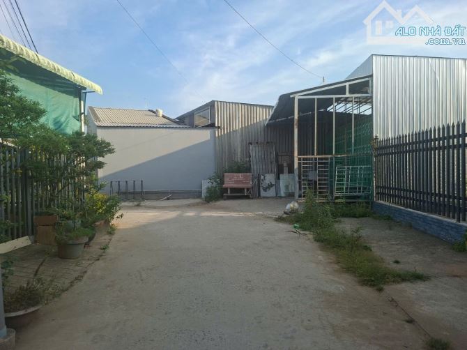 🔰 Bán nền:  100m² (5m x 20m, thổ 100%) 🔰 KDC Ba Quang, xã Tân Phú Đông, P. Sa Đéc