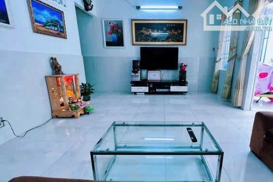 Chủ giảm tiếp 150 triệu nữa( tổng GIẢM 350 TRIỆU BÁN NHANH NHÀ 2 TẦNG TRUNG TÂM NHA TRANG