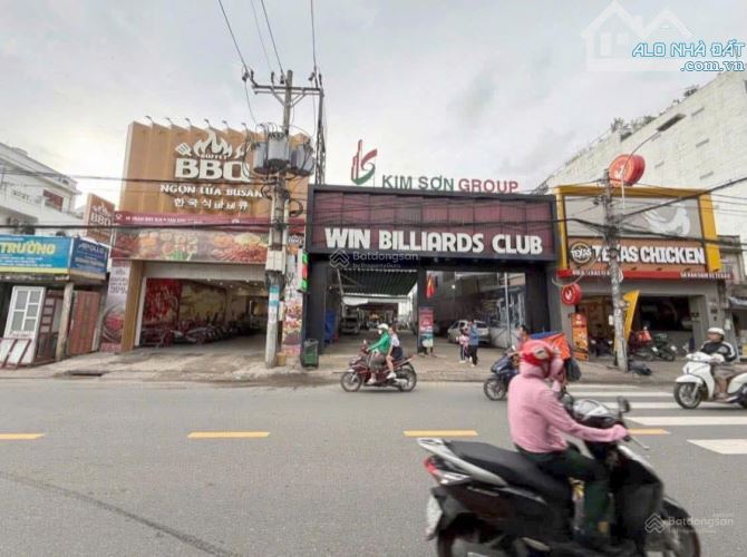 Khan hiếm! Tòa nhà khu Nguyễn Văn Thủ, Q1. DT 8x24m, 4 tầng vào khai thác ngay chỉ 35,5 tỷ