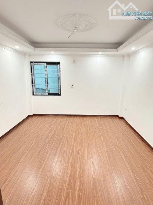 BÁN NHÀ YÊN NGƯU – THANH TRÌ – 36M² – 5 TẦNG – 7.6 TỶ - 2