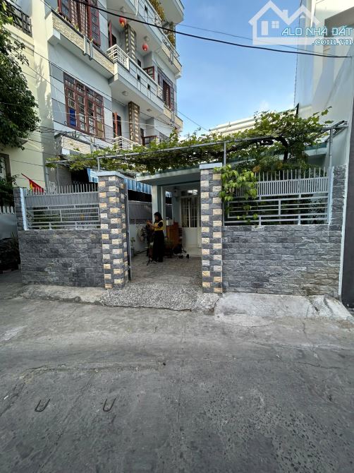 Chủ giảm tiếp 150 triệu nữa( tổng GIẢM 350 TRIỆU BÁN NHANH NHÀ 2 TẦNG TRUNG TÂM NHA TRANG - 8