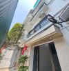 5 tầng thang máy dân trí ngõ rộng view thoáng Hoàng Văn Thái, 38m2 full đồ. Giá 10.9 tỷ
