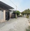 Bán gấp căn nhà còn mới trong hẻm gần đường Nguyễn Thị Lắng, Củ Chi, 118m2, 975 Triệu