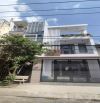 nhà MẶT TIỀN đang cho thuê 30tr/th ngay ĐÀO TẤN, Q5. Giá ngộp 5,5 Tỷ/ 64m2 (4m x 16m)