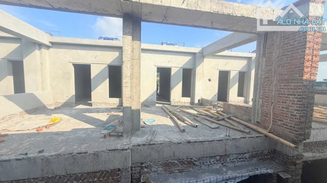 Cần bán một số căn nhà xây 3 tầng Phường Hạc Thành, Thanh Hoá, hoàn thiện chỉ việc mang đồ - 2