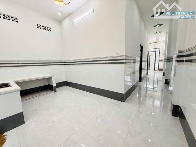 Cắt Lỗ Căn nhà mới tinh ngay BV Xuyên Á - Củ Chi, Sổ hồng riêng, 105m2, Giá 895 Triệu - 3