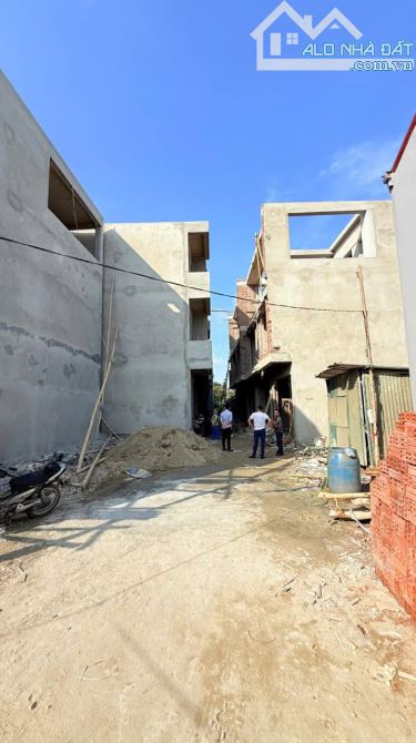 Cần bán một số căn nhà xây 3 tầng Phường Hạc Thành, Thanh Hoá, hoàn thiện chỉ việc mang đồ - 3