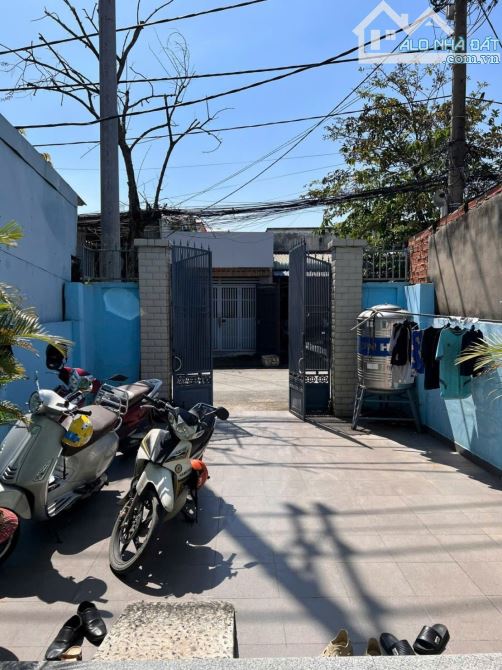 MẶT TIỀN NHÀ 2 TẦNG ĐÚC ấp TAM ĐÔNG TTT HÓC MÔN GIÁ RẺ 4.99 TỶ - 5