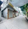 BÁN GẤP LÔ ĐẤT TẠI Xuân Phương - Ngõ rộng cách ÔTÔ 10m - DT38m2, MT4M. Giá 5.9 tỷ.