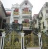 Anh Phú bán Gấp nhà Lideco view vườn hoa gần hồ điều hòa 150m2 chỉ 18.x tỷ.
