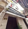 Nhà đẹp dân xây,mặt tiền rộng có ô chờ thang máy, gần phố, chủ để lại nội thất gỗ sang xịn