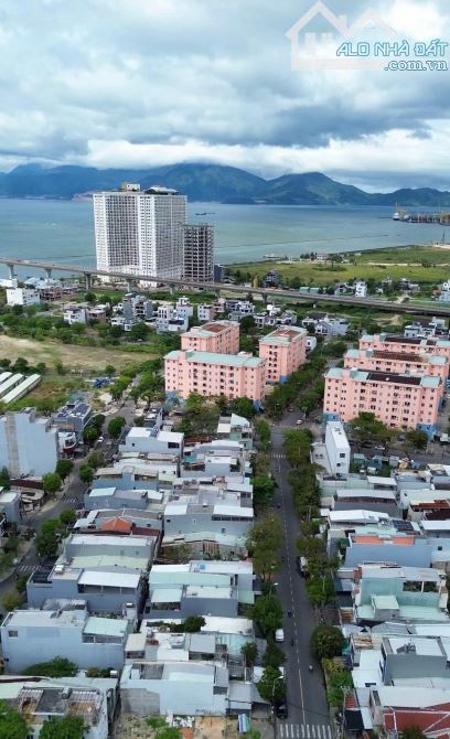 Bán gấp giá rẻ nhất thị trường lô đất xây khách sạn căn y gần biển gần sông Đà Nẵng