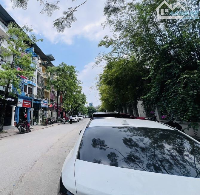 Bán Gấp Siêu Phẩm Lô Góc Kinh Doanh Gelexia Riverside Tam Trinh DT 121M 5T Giá 42.5Tỷ - 1