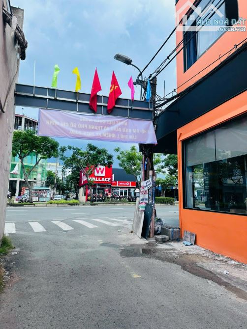 BÁN NHÀ PHƯỜNG BÌNH AN, QUẬN 2 – GIÁ GIẢM MẠNH 5 TỶ- 7X18M -4 TẦNG - GIÁ : 18.9 TỶ - 3
