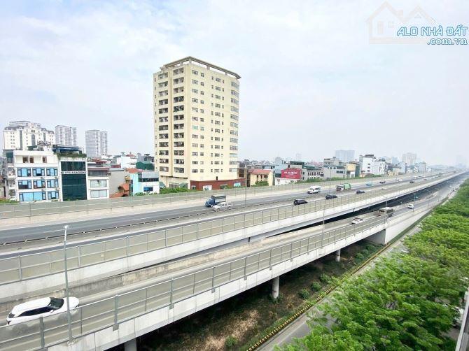 Vip mặt phố showroom văn phòng đẳng cấp Phạm Văn Đồng chưa tới 20 tỷ - 6