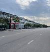 Nhà mặt tiền Hoàng Quốc Việt ngang 7m