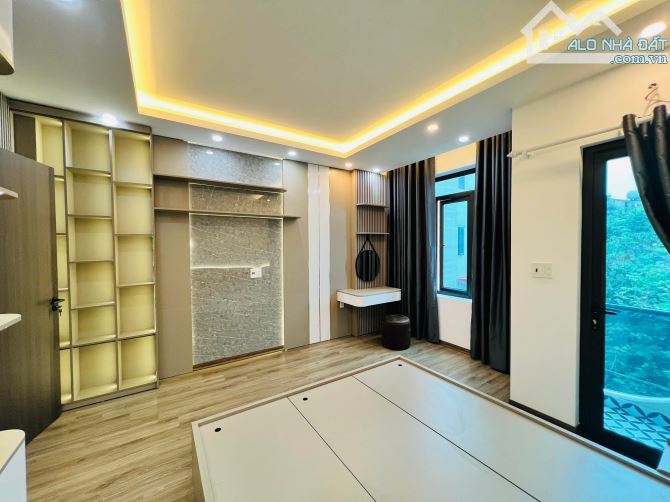 Bán nhà 3 ptầng cực đẹp Sở Dầu ngõ ô tô hơn 3 xxx tỷ - 10