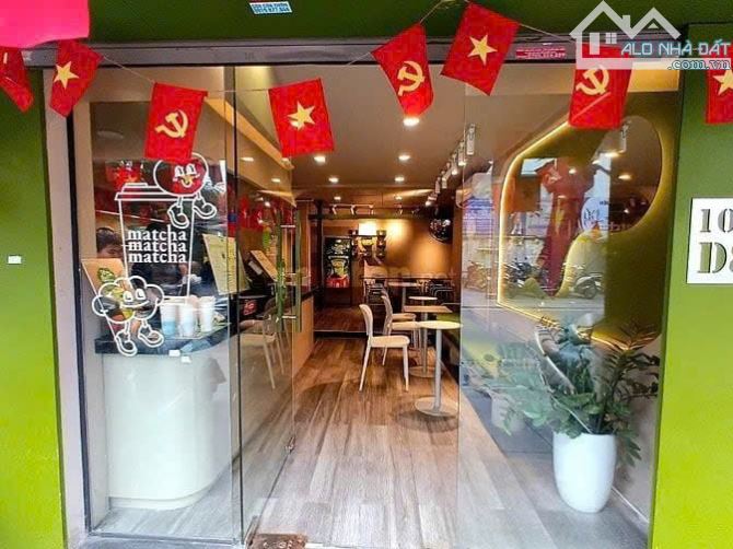 Cần bán căn hộ chung cư hiện có 2 cửa hàng cho thuê tại D8 phố Đặng Văn Ngữ, P Kim Liên