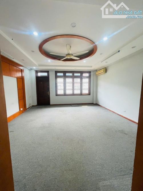 Nhà ngõ 60 phố Vũ Phạm Hàm - Diện tích 120m x 5 tầng, mặt tiền 5m - 35 triệu/tháng - 9