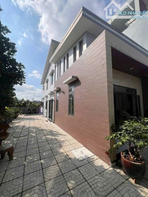 HÀNG HIẾM HÓC MÔN – NHÀ VƯỜN 400M² MT TÂN THỚI NHÌ, SẴN 2 CĂN NHÀ KIÊN CỐ! - 1