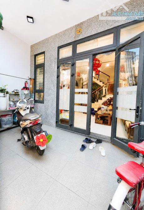 💥 BÁN NHÀ KIỆT OTO gần CHỢ HOÀ MỸ & BẾN XE – 60M2 x 2 TẦNG - CHỈ HƠN 3 TỶ